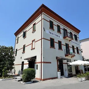 *** Hotel Autoespresso Venice - Atika & Atif Italien