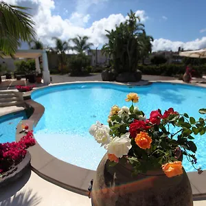 **** Aparthotel La Giara Italia